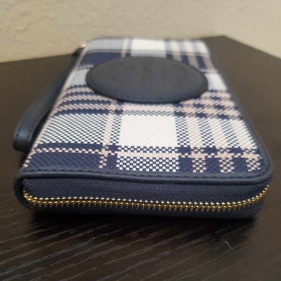 Coach Dempsey Large Phone Wallet With Garden Plaid Print And Coach Patch - Picture 6 of 9